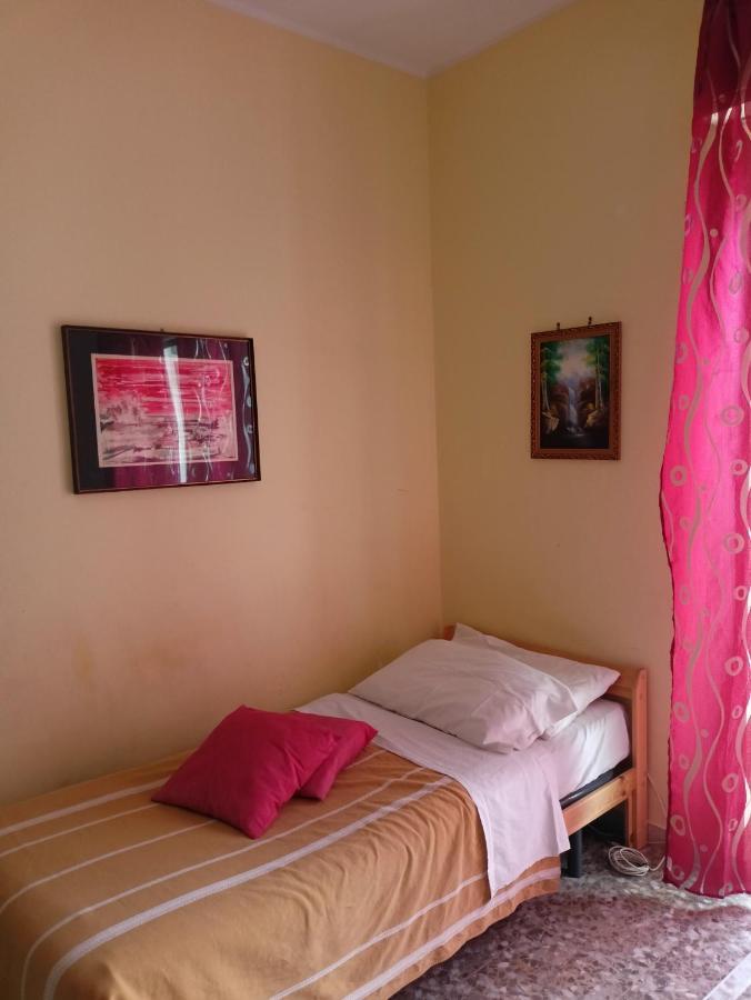 סירקוזה Amuny Sicily Guest House מראה חיצוני תמונה