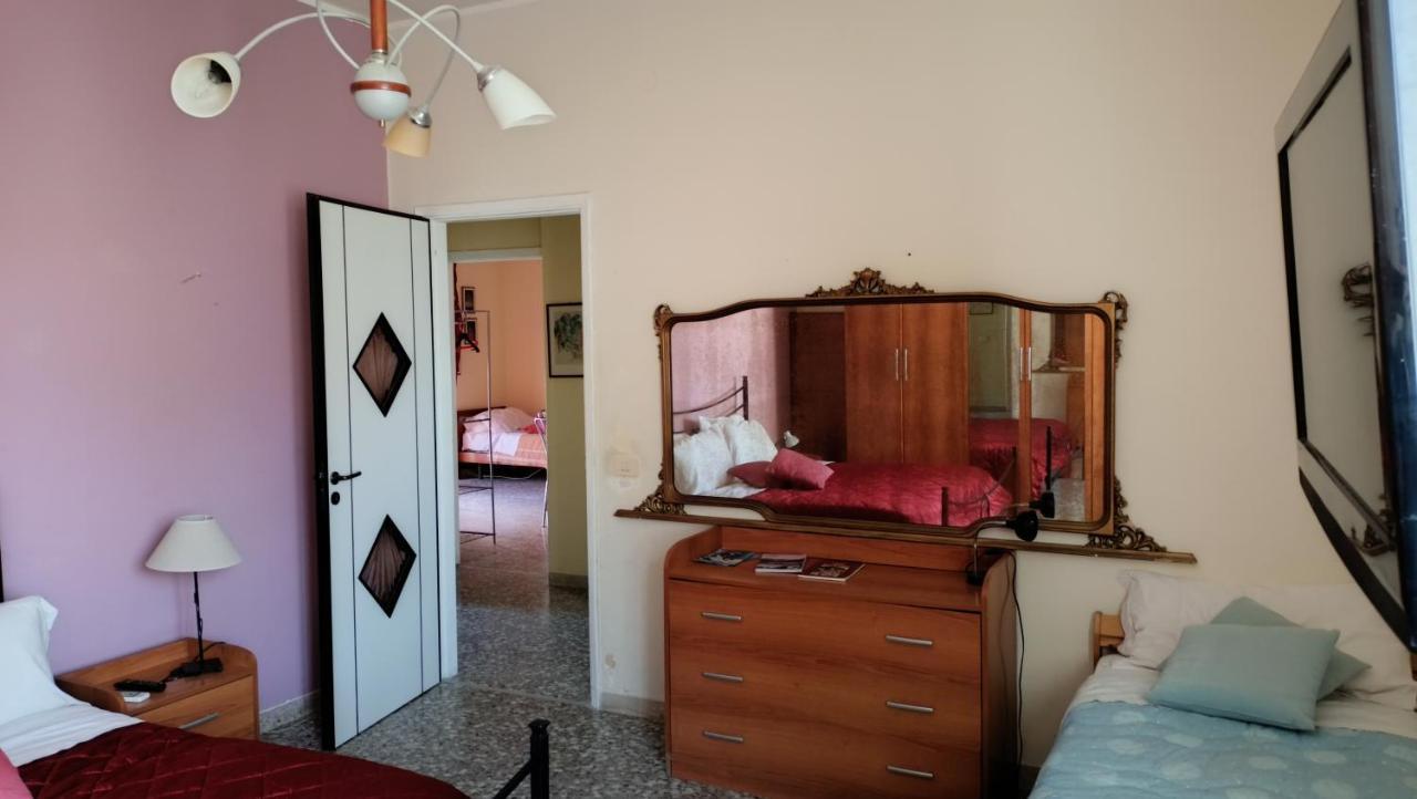 סירקוזה Amuny Sicily Guest House מראה חיצוני תמונה