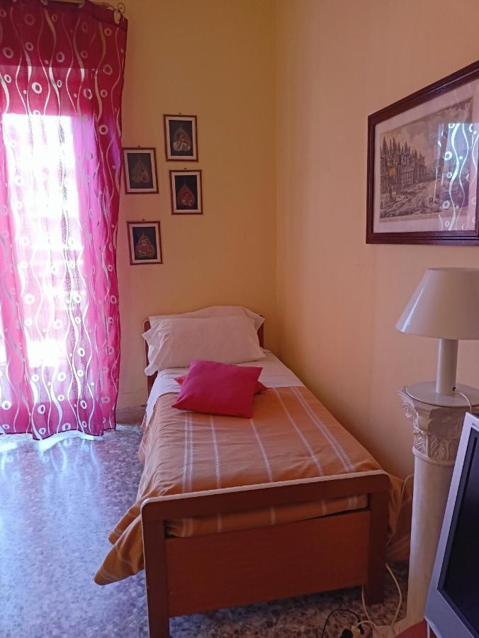 סירקוזה Amuny Sicily Guest House מראה חיצוני תמונה