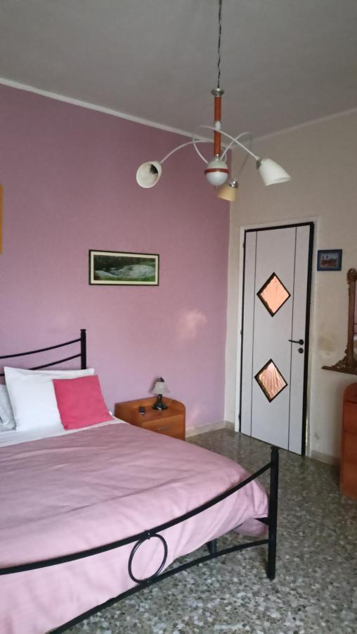 סירקוזה Amuny Sicily Guest House מראה חיצוני תמונה